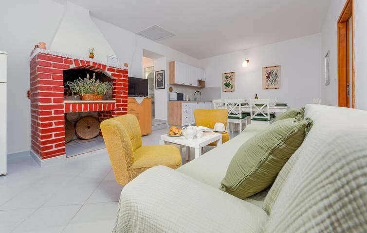 Ferienhaus für 6 Personen, mit Terrasse auf Pag - 3