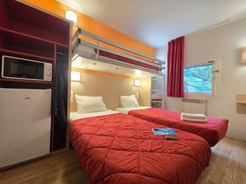 Hôtel pour 2 personnes, avec terrasse à Bourg-lès-Valence