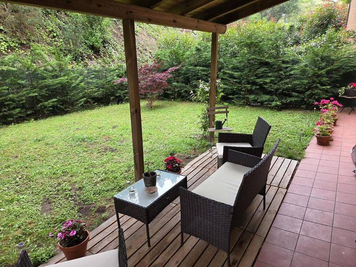 Apartamento de vacaciones para 5 personas, con jardín además de vistas y balcón - 1