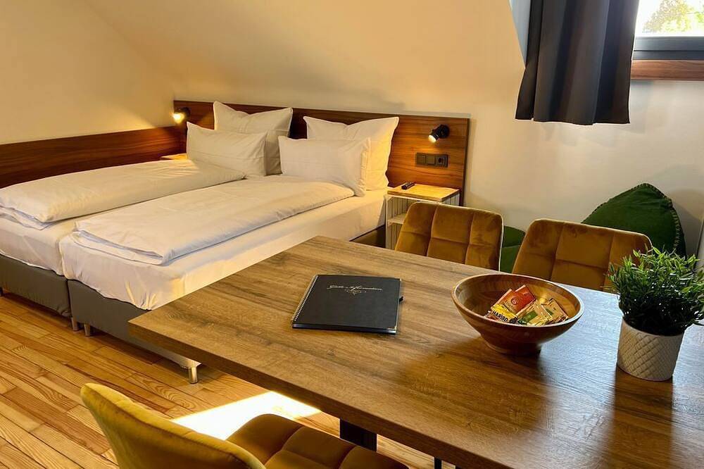 Apartamento entero, Double room - Junipro Hotel Schinderhannes in Weiskirchen, Saar-Nahe-Bergland