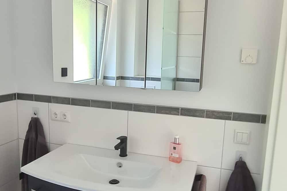 Ganze Wohnung, Voll ausgestattete Ferienwohnung. Nur 10 Fahrminuten bis Burg - Spreewald. in Byhleguhre, Byhleguhre-Byhlen