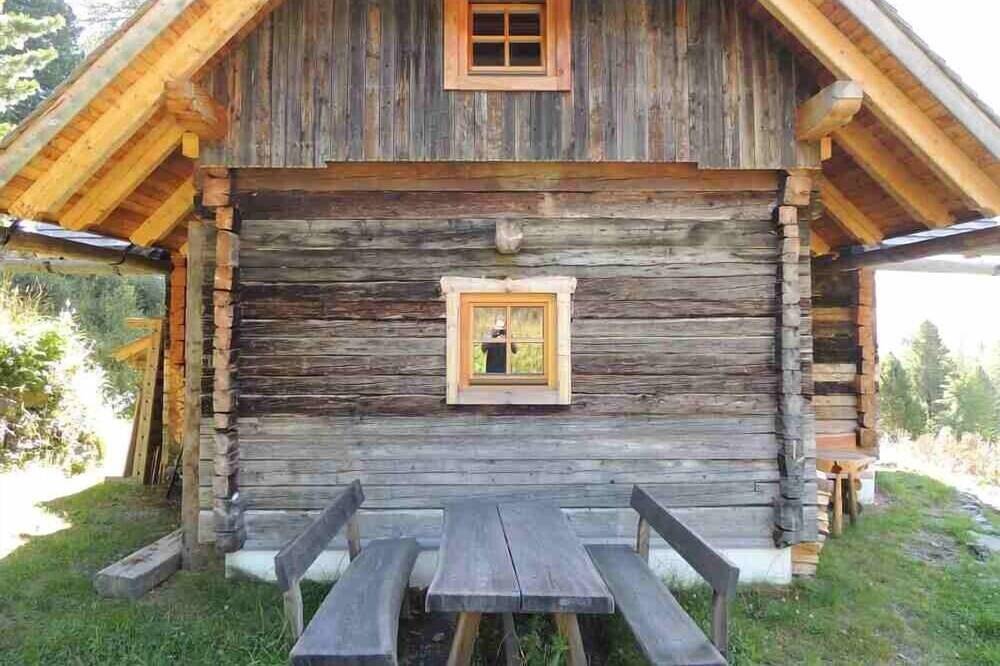 Romantische  Almhuette zum Wohlfühlen in Reichenau (Österreich), Nockberge