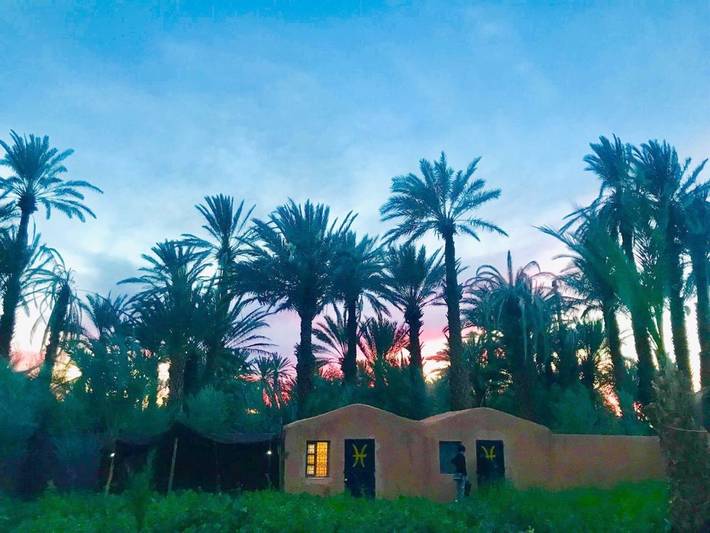Gîte pour 8 personnes, avec jardin et piscine ainsi que bassin pour enfant et vue