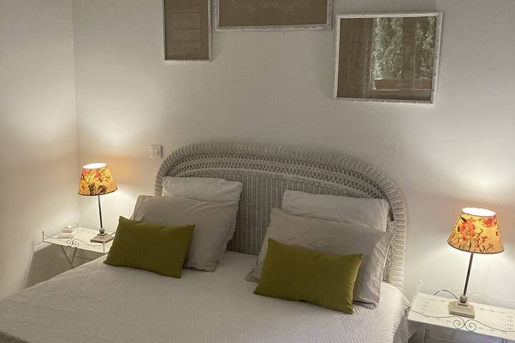 Maison de vacances pour 3 personnes, avec jardin et terrasse en Corse - 2