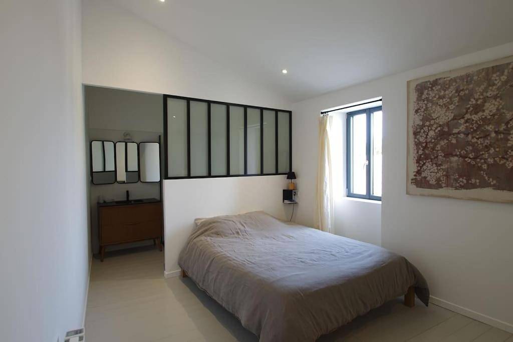 Maison lumineuse avec salon ouvert sur l'extérieur in Saint-Xandre, Région de La Rochelle