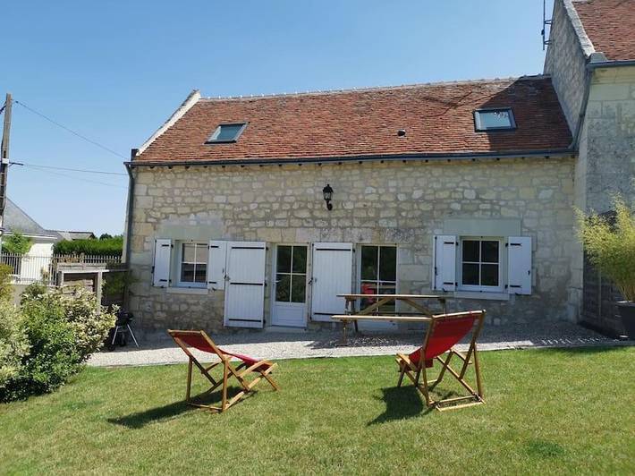 Location de vacances pour 4 personnes, avec vue et jardin, animaux acceptés à Huismes - 2