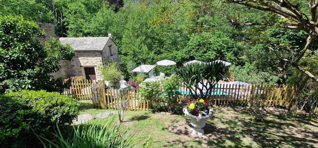 Gîte pour 4 personnes, avec jardin ainsi que vue et piscine à Ortiporio - 3