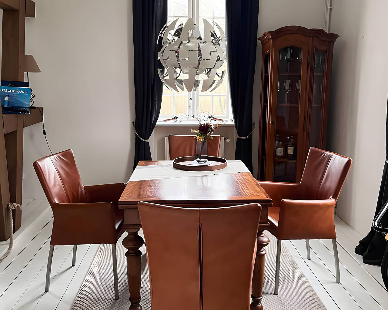 Ganze Wohnung, Apartment Gutshaus Benckendorf nur 4 Min. zum Strand, nach Travemünde und direkt am Dassower See in Dassow, Nordwestmecklenburg (Wismar und Umgebung)