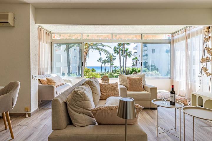 Vakantiewoning voor 4 personen, with Uitzicht op zee and Tuin as well as Zwembad in Altea