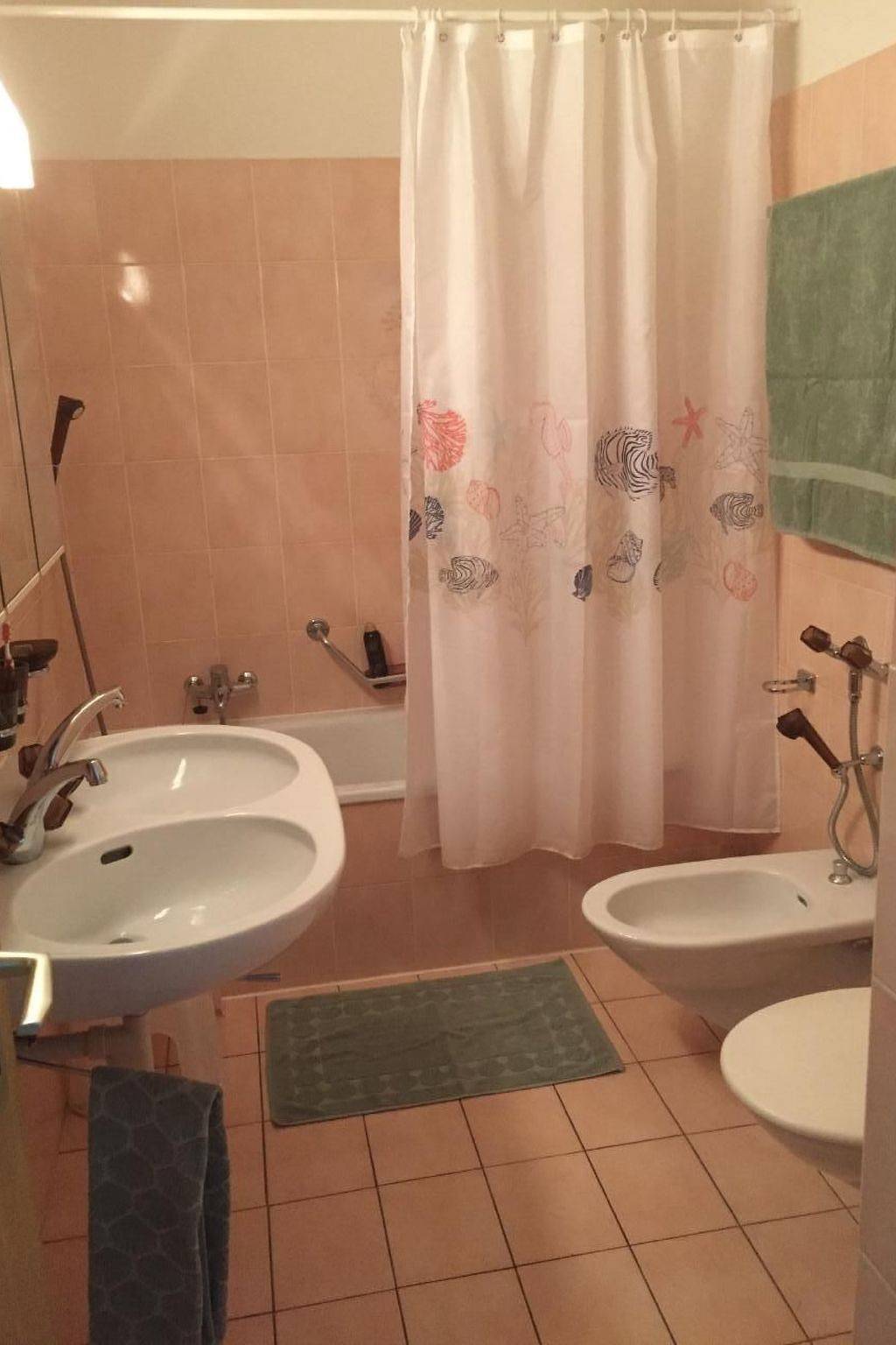 Ganze Wohnung, Gartenwohnung im Tessin mit Swimmingpool in Caslano, Luganersee