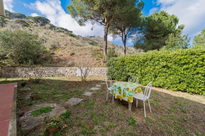 Ferienhaus für 7 Personen, mit Garten in Porto Azzurro - 2