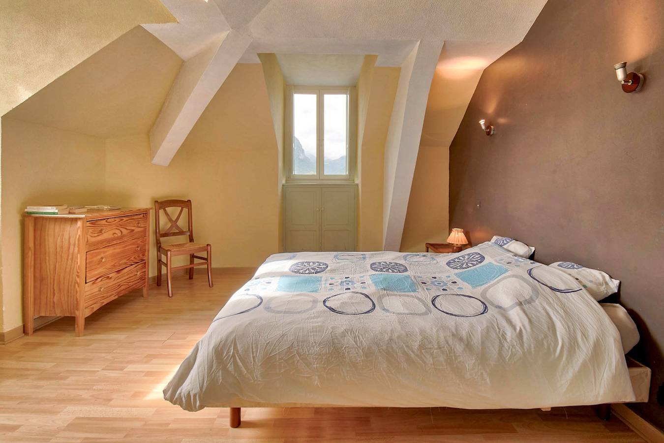 Appartement entier, Au nid du gypaéte (oiseau local) in Bedous, Béarn