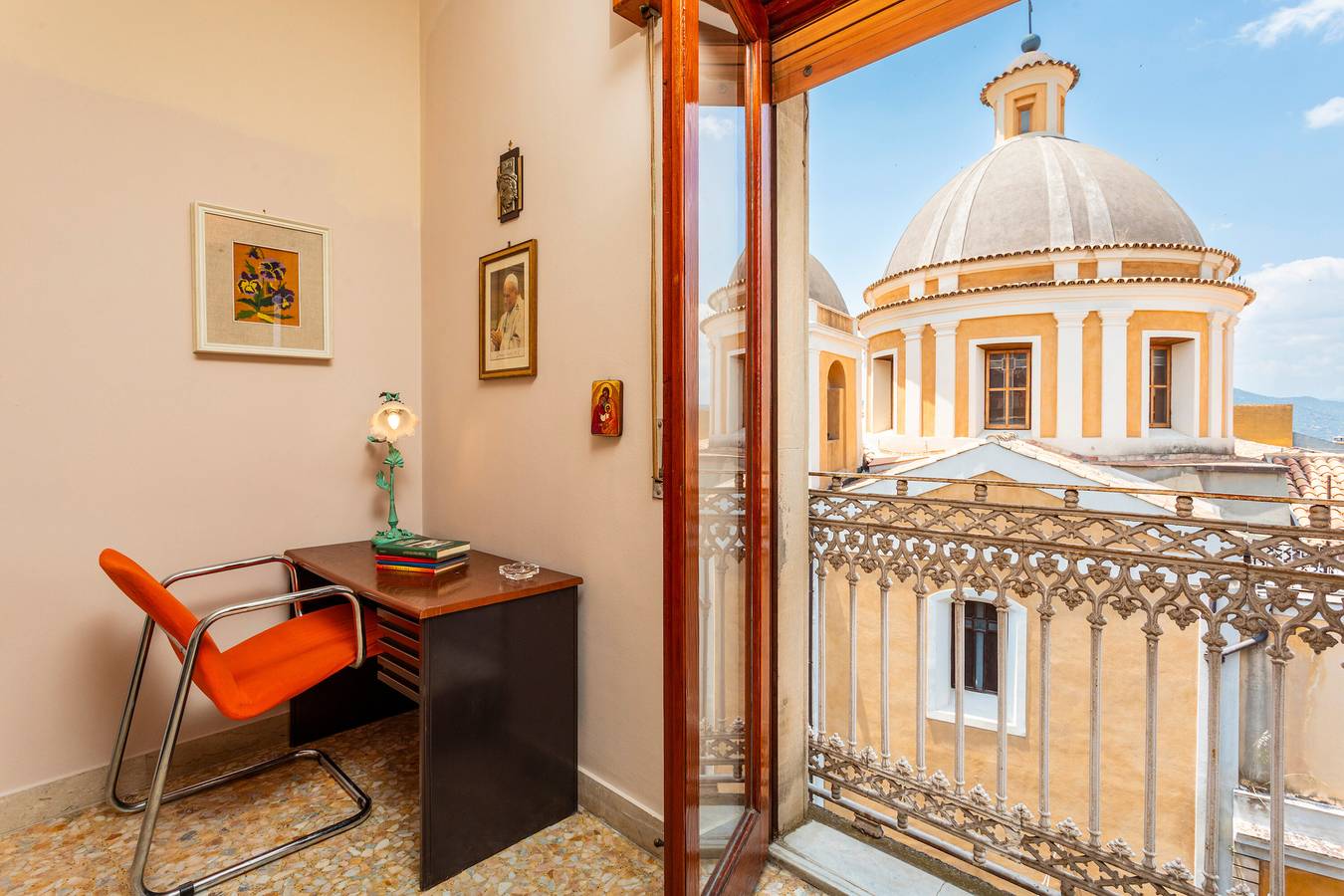 Ganze Wohnung, Apartment 'Le Logge House - Bronte' mit Bergblick in Bronte, Ätna