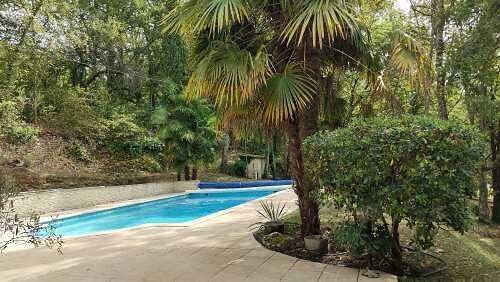 Gîte pour 6 personnes, avec piscine et vue à Trémolat - 3