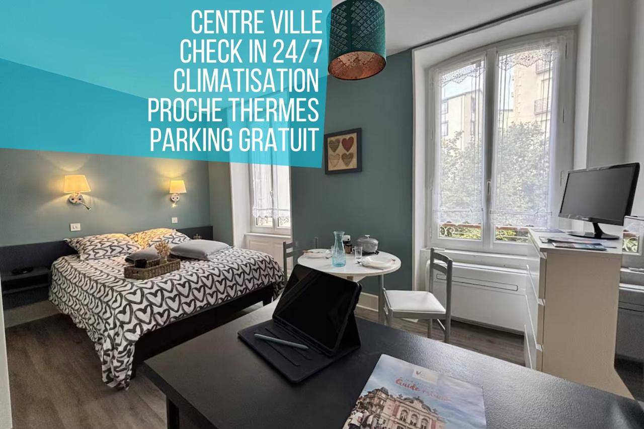 Appartement entier, Studio in Châtel-Guyon, Parc naturel régional des Volcans d'Auvergne