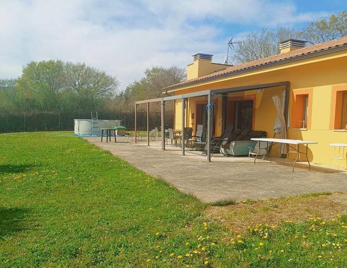 Chalet para 8 personas, con Balcón y Jacuzzi además de Terraza y Jardín en Oviedo - 2