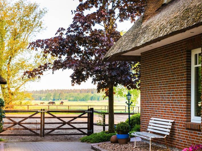 Ferienhaus für 4 Personen, mit Terrasse und Garten in Brake - 2