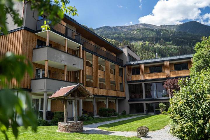 Hotel für 2 Personen, mit Balkon und Terrasse sowie Garten und Pool in Prutz - 3