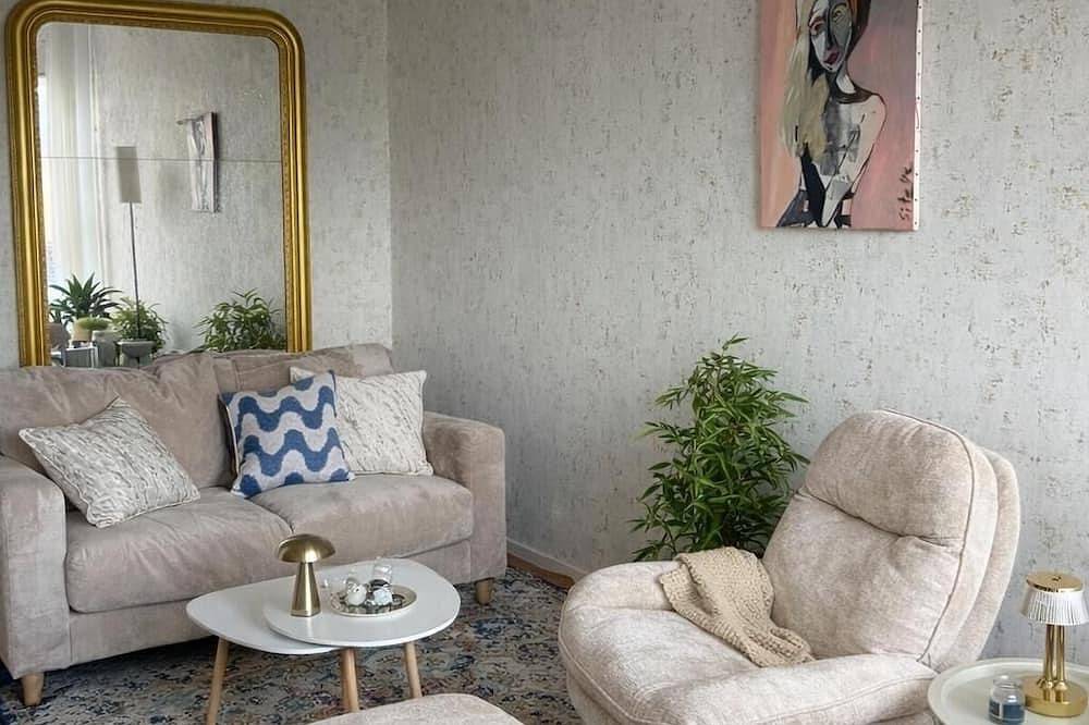 Appartement entier, A 2 minutes à pied de la plage, F2 en mezannine in Luc-sur-Mer, Région de Caen