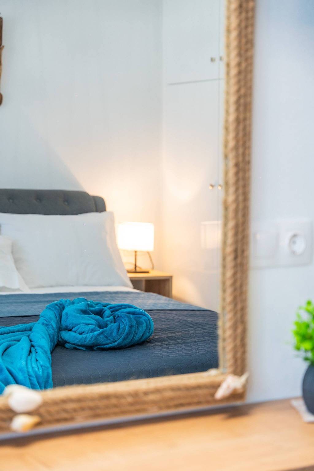 Geheel appartement, Vakantieappartement voor 3 personen met balkon in Malia, Iraklio-Heraklion en omgeving