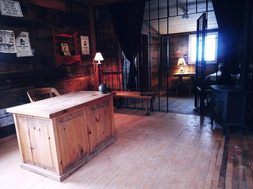 Spend a night in Jail in Anaconda-Deer Lodge County, Deer Lodge County