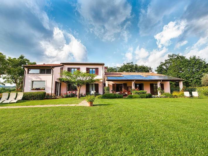 Villa pour 10 personnes, avec piscine ainsi que jardin et vue à Vérone - 4