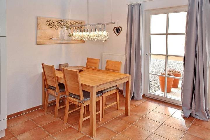 Ferienwohnung für 4 Personen, mit Terrasse in Kühlungsborn - 3
