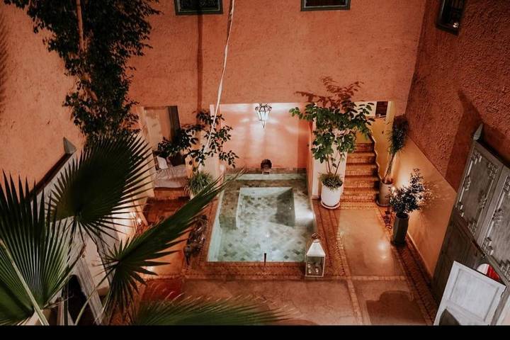 Riad pour 7 personnes, avec piscine ainsi que vue et jardin à Marrakech