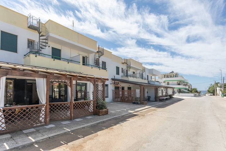 Villa per 10 persone, con giardino e terrazza a Ugento