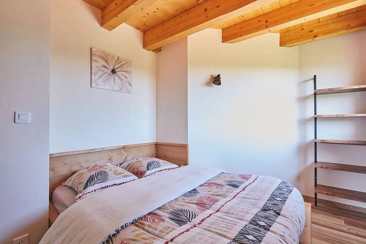 Gîte pour 13 personnes, avec jardin et terrasse dans Ouhans - 2