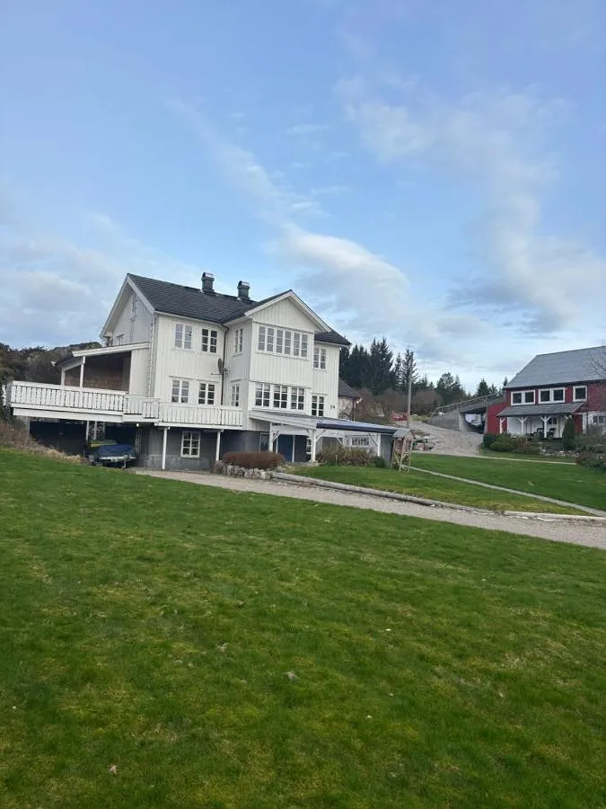 Ferienwohnung für 4 Personen, mit Garten und Ausblick - 1