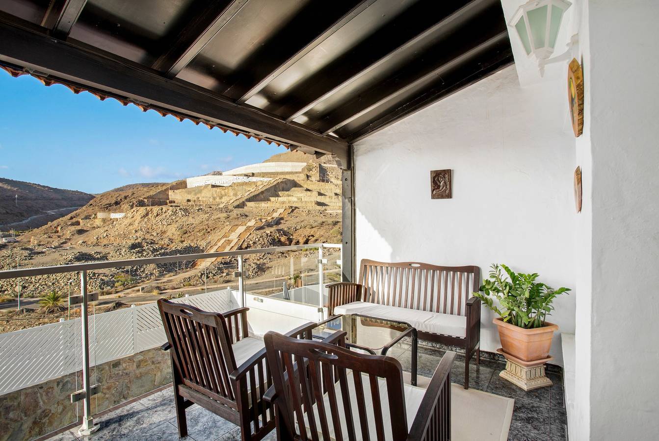Appartement entier, Appartement de vacances 'Casa Los Caideros' avec vue sur la mer, piscine partagée et Wi-Fi in La Verga, Mogán