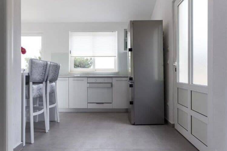 Ganze Wohnung, Apartments Villa Dingač - Borak - Two Bedroom Apartment with Balcony and Sea View (Silver) in Potomje, Dubrovnik-Neretva