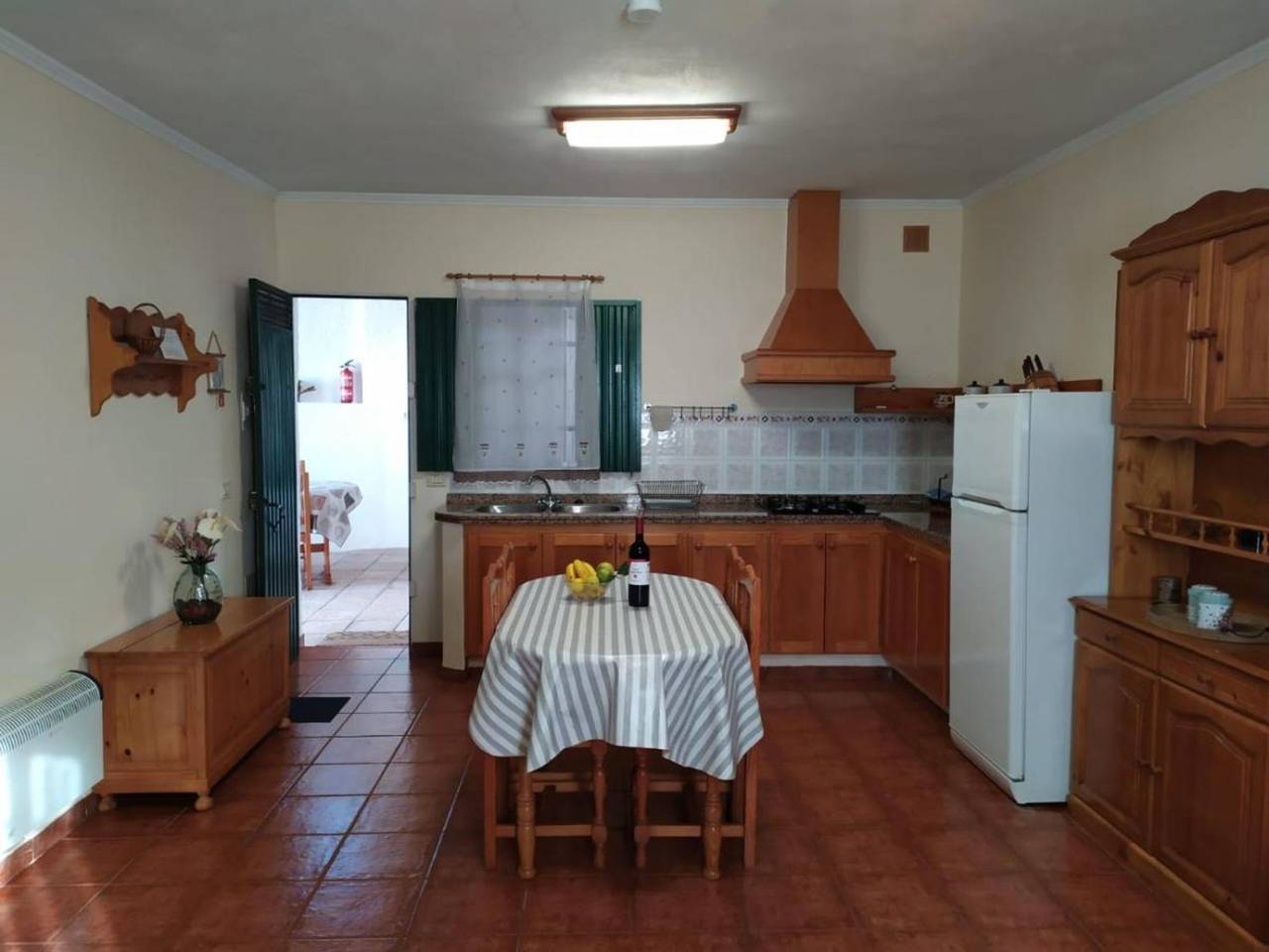 Vakantiehuis Lacerca met zeezicht, zwembad, wifi en tuin, foto 12