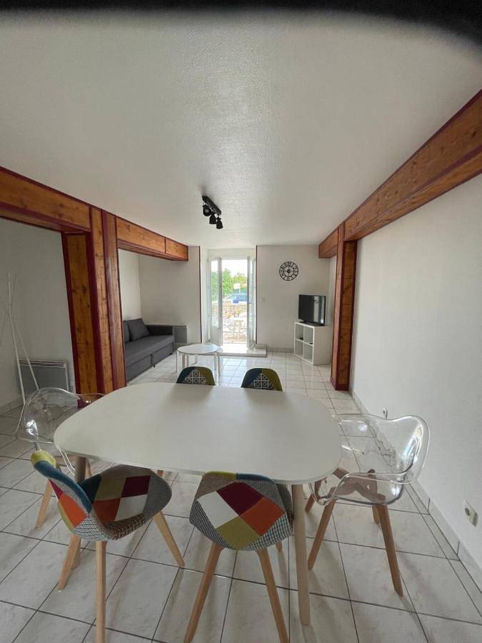 Appartement entier, Le petit écrin champenois in Étoges, Marne