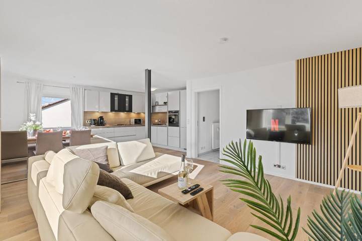 Ferienwohnung für 8 Personen, mit Ausblick und Garten in Günzburg - 3