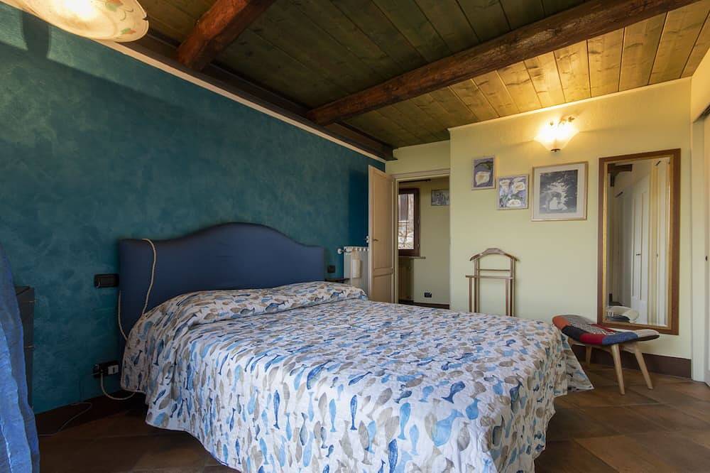 Borgo Buio Town House, casa nel centro storico in Montepulciano, Siena e dintorni