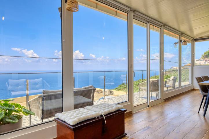 Atlantic View, a Home in Madeira in Canhas (Madeira), Madeira