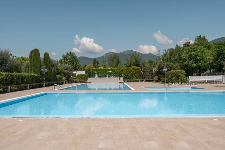 Gîte pour 4 personnes, avec jardin et piscine dans Iseo - 2