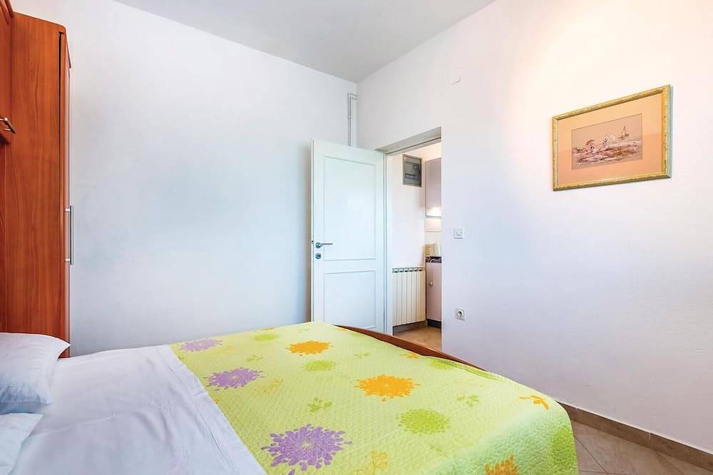 Ganze Wohnung, Apartment direkt am Strand in Supetarska Draga in Supetarska Draga, Rab
