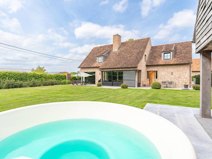 Location de vacances pour 16 personnes, avec sauna et terrasse ainsi que jardin et jacuzzi dans Province de Flandre-Orientale - 2