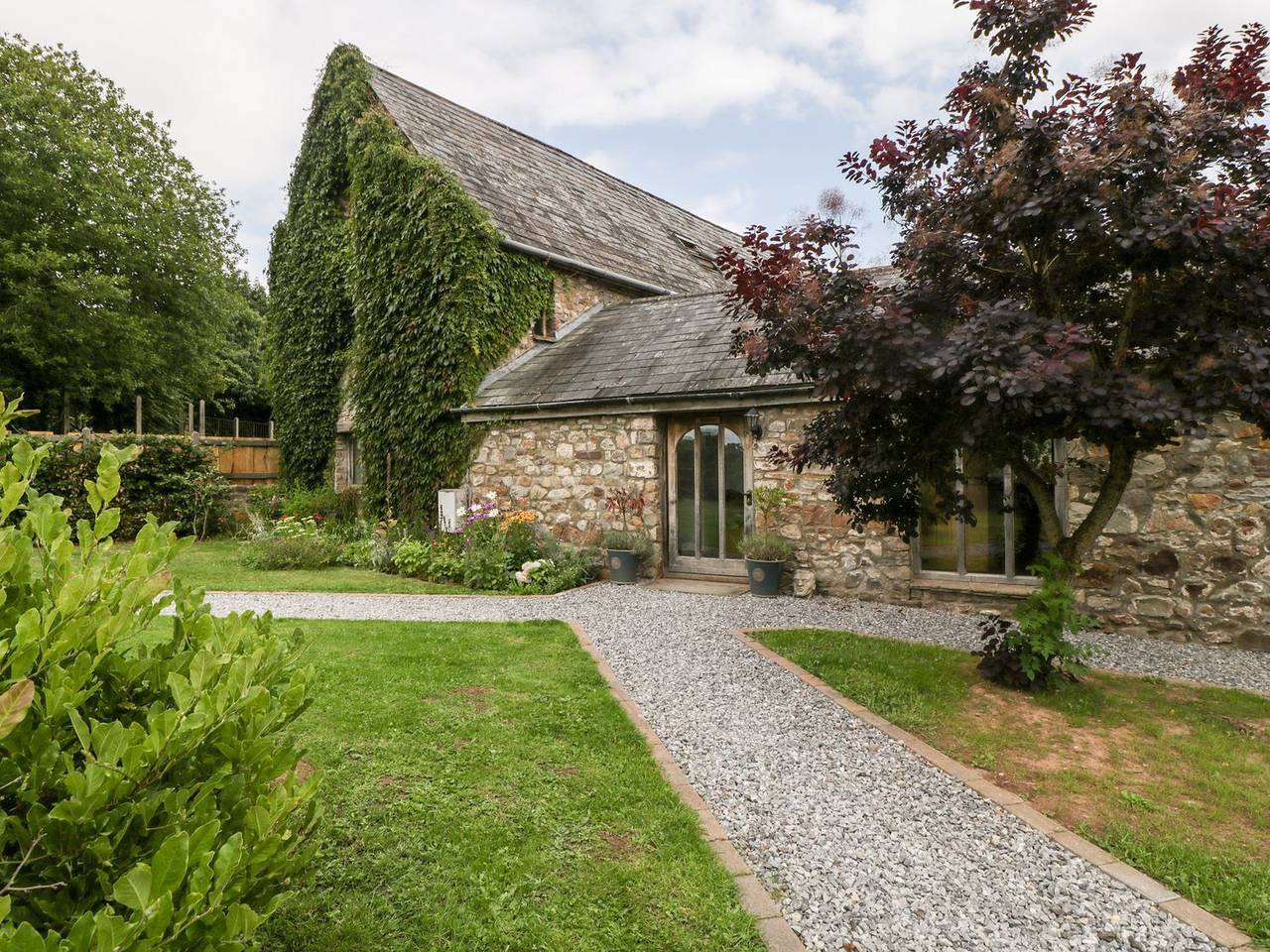 Mistletoe Cottage in Brecon Beacons