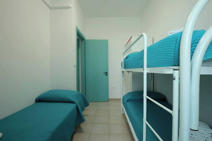 Entire apartment, Vacation home 250 mt from the sea in La Cueva, Melendugno