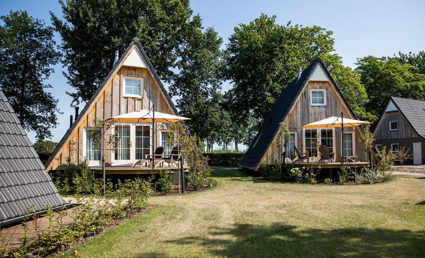 Hof van Salland Parkbeheer B.V. — Wellness Lodge 2 Personen in Hellendoorn, Sallandse Heuvelrug