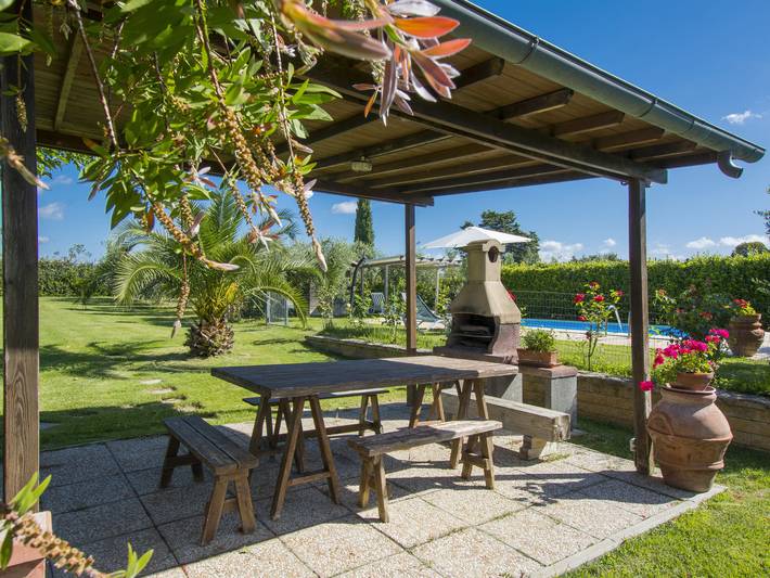 Ferienhaus für 6 Personen, mit Terrasse und Garten in Cecina - 4