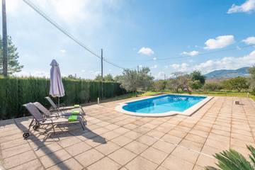 Villa in Lloseta, Mallorca Inselmitte für 3 