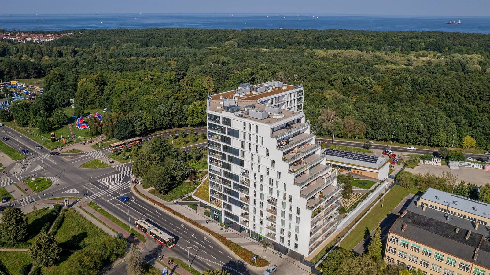 Entire apartment, Tarasy Bałtyku 31 | Parking | Sauna | Gym in Przymorze Wielkie, Gdansk