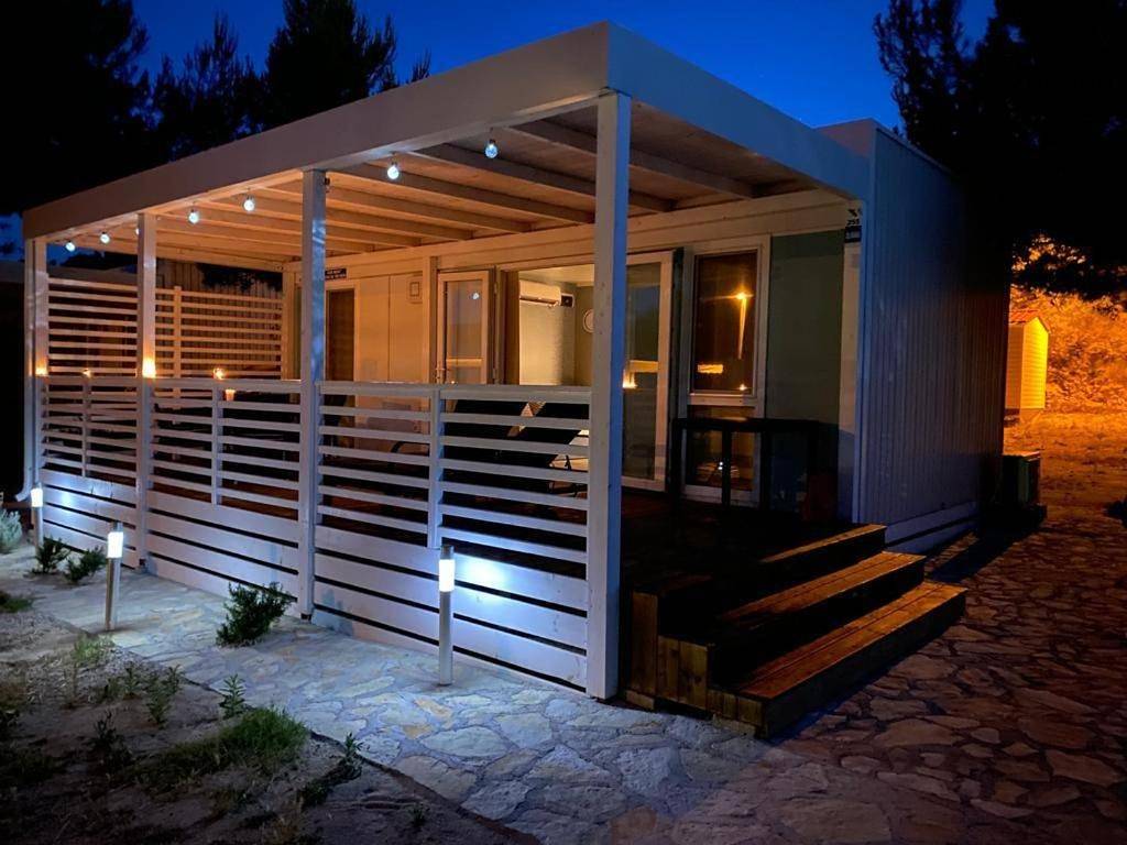 Mobile Home in Tisno, Murter