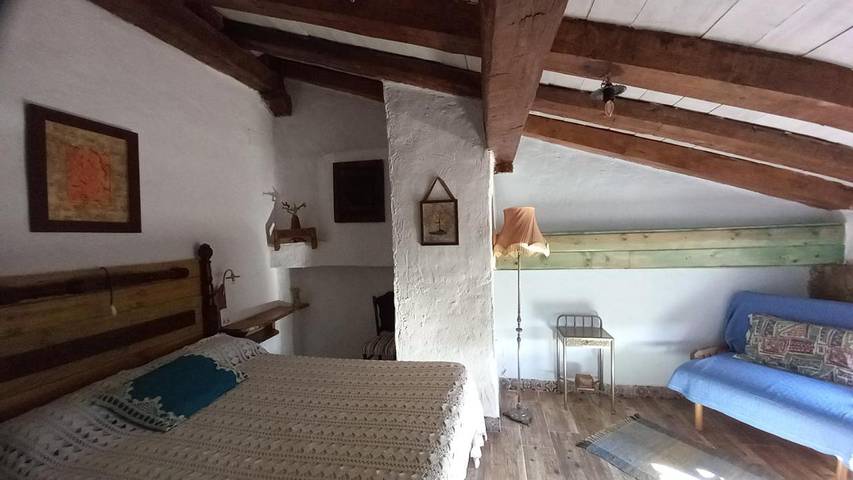 Casa rural para 3 personas, con Terraza además de Piscina y Vistas en Villel - 2
