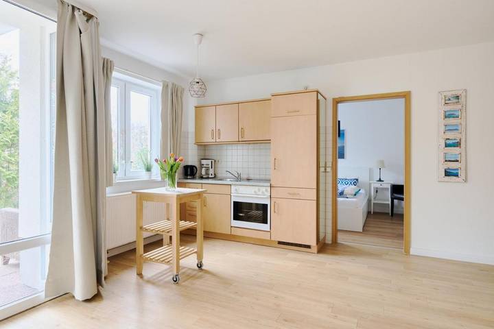 Ferienwohnung für 4 Personen, mit Terrasse und Garten sowie Ausblick in Travemünde - 3